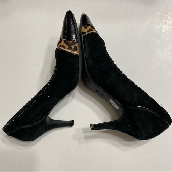 Moda Reflex 6M Suede Pointed Leopard Print Heels - Picture 4 of 10